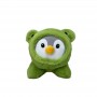 Peluche de pingüino disfrazado de rana, suave y esponjoso, ideal para niños.